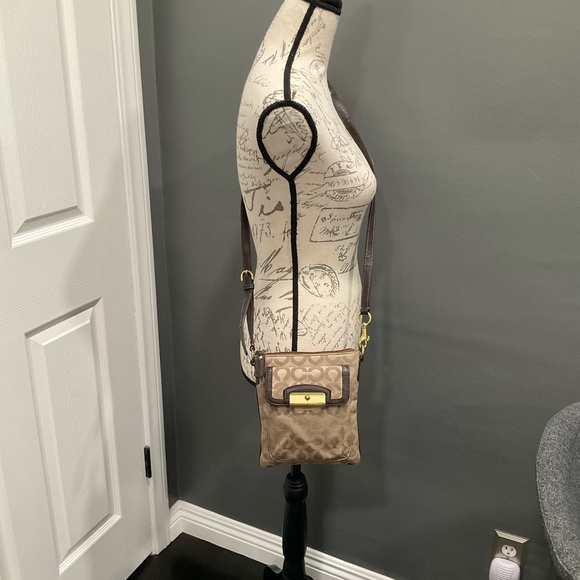 COACH SWING PACK CROSSBODY - Picture 10 of 10